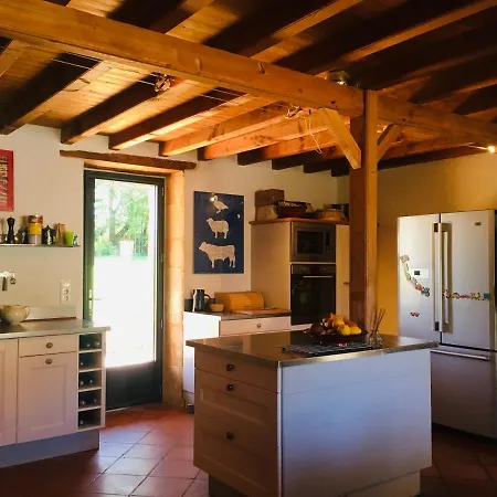 Au Bercail De Bizebarre - Maison Bois & Pierre Dans Un Hameau - Holiday home